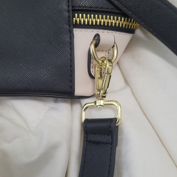 NWOT Steve Madden Convertible Backpack Purse - Picture 8 of 10